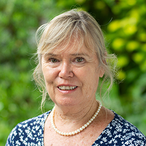 Ms Janet Campbell